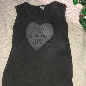 Old navy tee